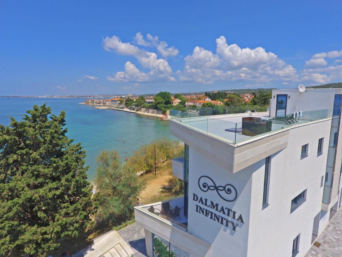 Apartments Dalmatia Infinity 比比涅 外观 照片